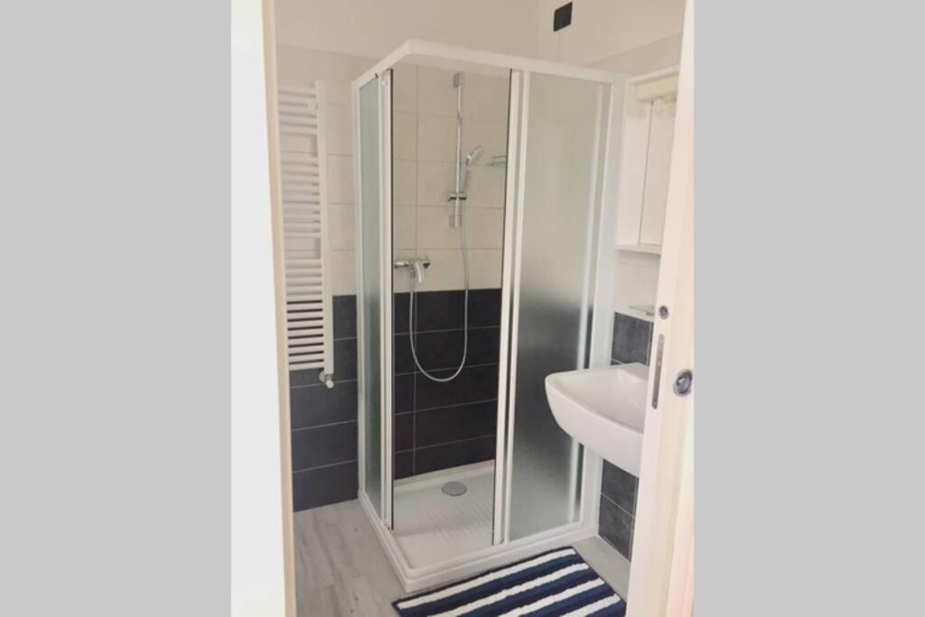 Peschieraview Duplex X7 Apartment Peschiera del Garda Luaran gambar
